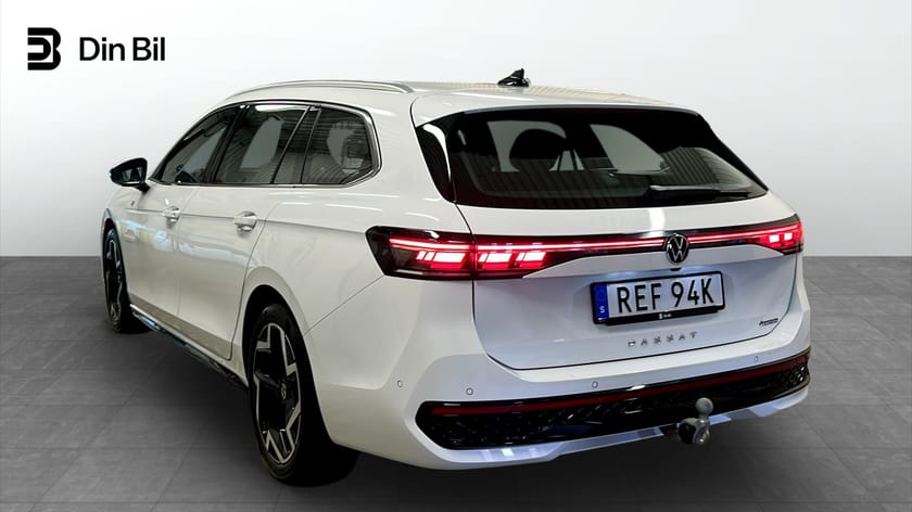 Bild 3 av Volkswagen Passat Sportscombi TDI193 DSG 4M R-Line P-värmare/Drag