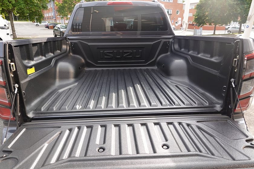 Bild 5 av Isuzu D-Max Crew Cab XRX |4219:-skatt| 3.595:-/mån Facelift | OMG LEV