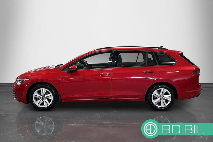 Bild 4 av Volkswagen Golf Sportscombi 1.5 eTSI COCKPIT DRAG 712KR I ÅRSSKATT