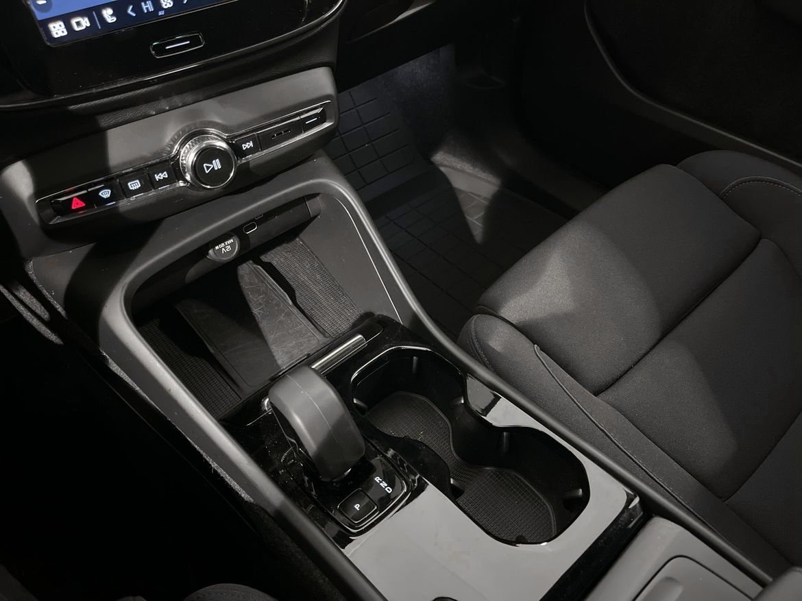 Volvo XC40 2023 - miniatyr 19