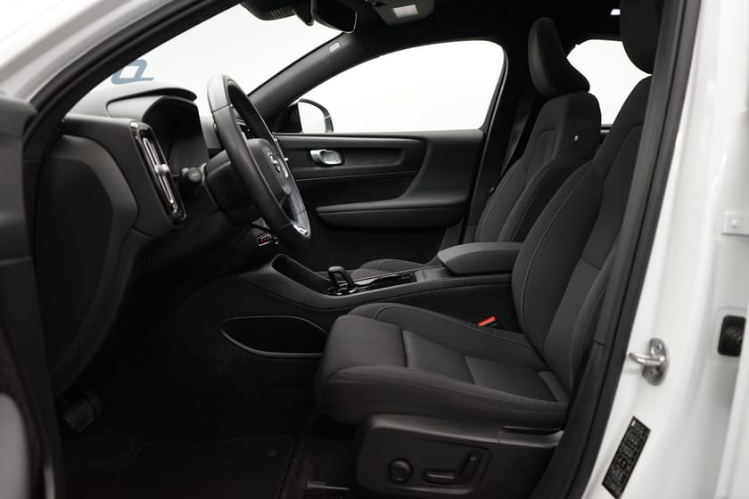 Bild 4 av Volvo C40 Recharge Single Motor Plus,  Baklucka elmanövrerad