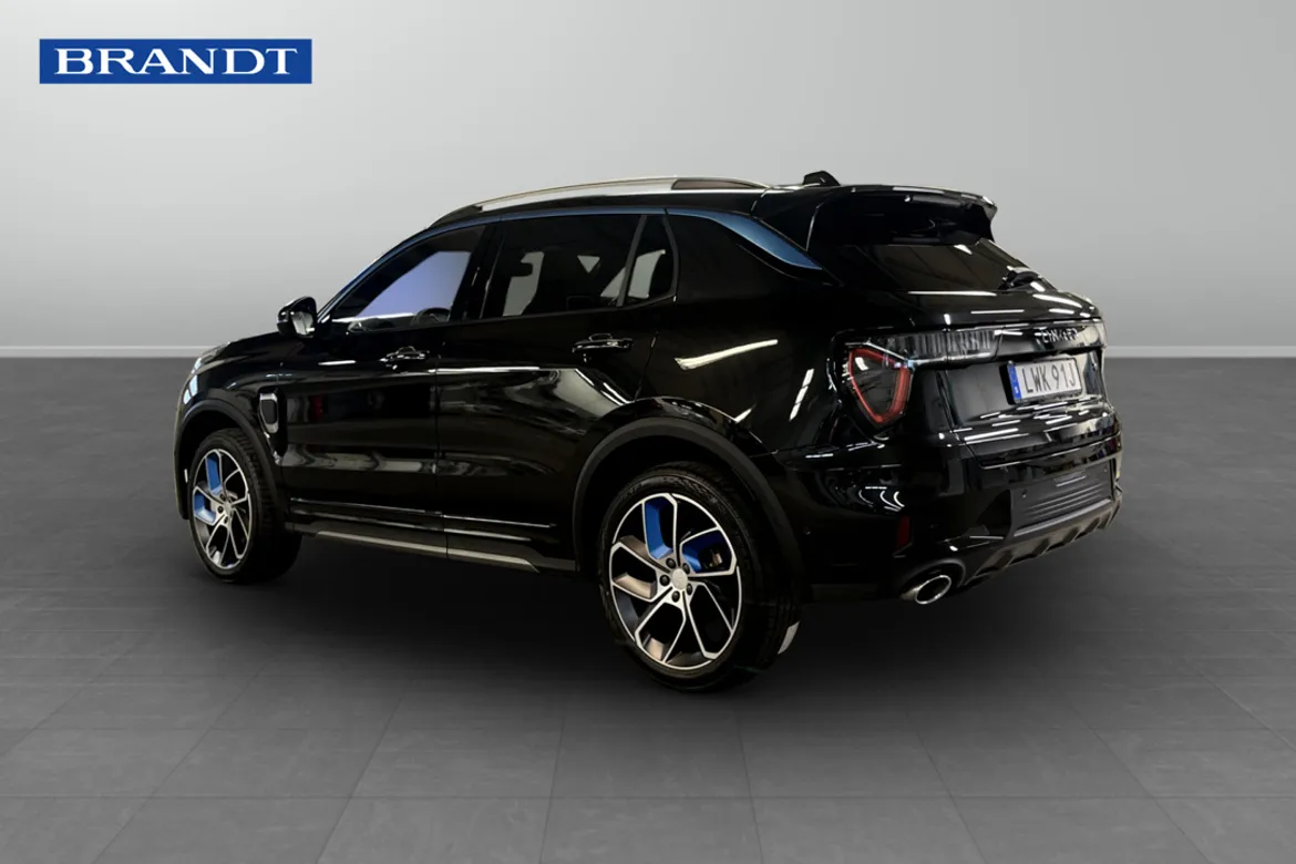 Lynk & Co 01 PHEV