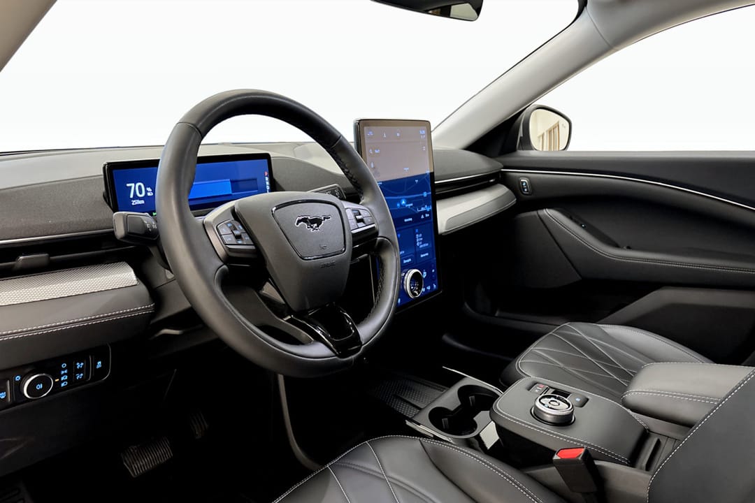 Ford Mustang Mach-E Standard Range