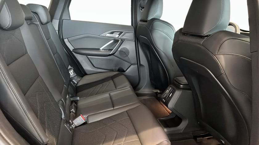 Bild 5 av BMW X1 xDrive25e M sport, Rattvärme, Dragkrok