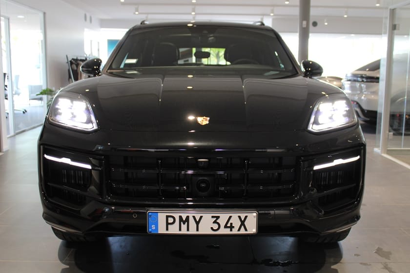 Bild 5 av Porsche Cayenne E-Hybrid BLACK EDITION