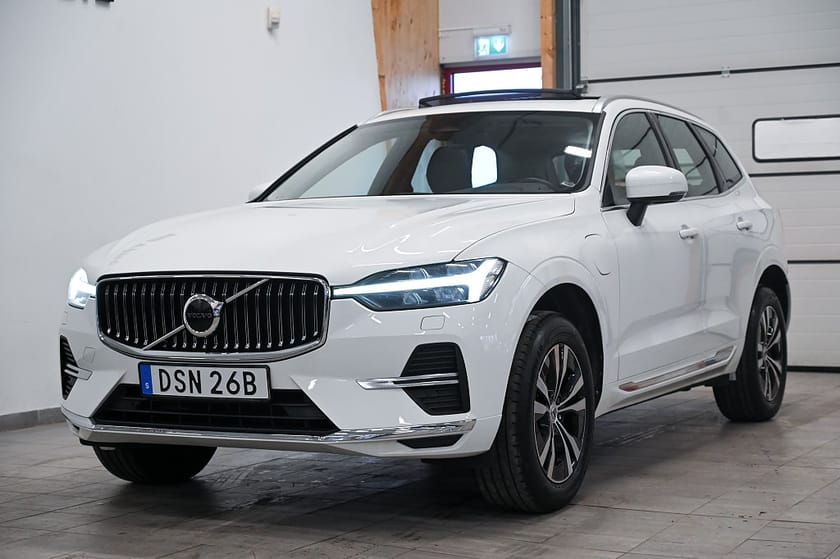Bild 3 av Volvo XC60 Recharge T6  Inscription Exp  Skinn Panorama Drag 350hk