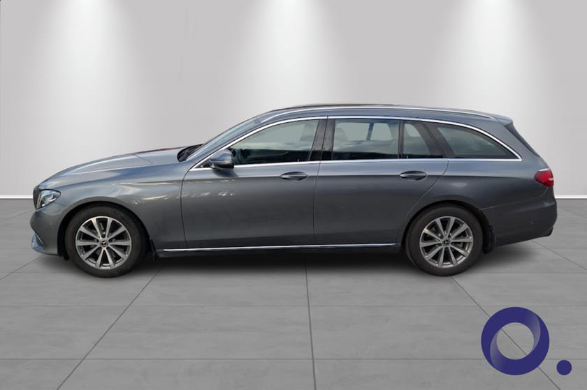 Bilde 3 av Mercedes-Benz E 220 T d 4MATIC 220D / Godt utstyrt!