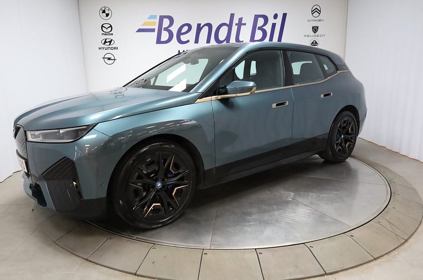 Bild 5 av BMW iX xDrive40 Comfort Luftfjädring | HK | Adp. Farthållare