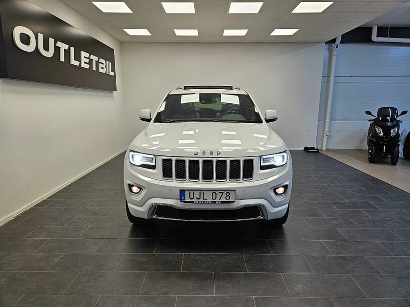 Bild 5 av Jeep Grand Cherokee Overland 3.0 V6 CRD 250hk 4WD 4x4 Panorama Läder Drag