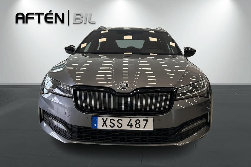Bild 3 av Škoda Superb iV Kombi Skoda 1.4 TSI SportLine Business Adventure Edition