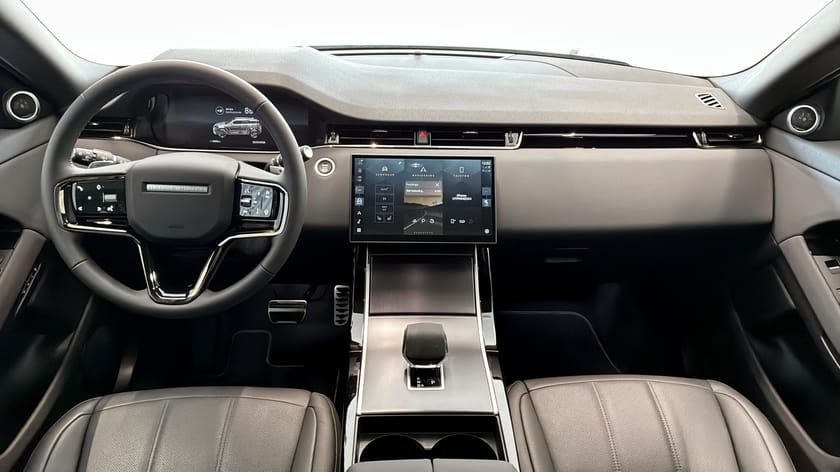 Bild 4 av Land Rover Range Rover Evoque P270e AWD Dynamic SE/Panorama/El-drag/DEMO