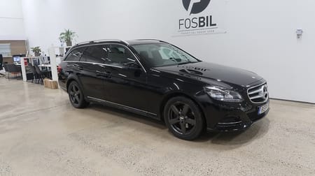 Mercedes-Benz E 220 T BlueTEC 4MATIC *RÄNTEKAMPANJ 3.45%* 4M Navi-Värmare-Kamera-SoV