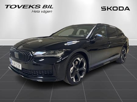 Škoda Superb iV Kombi COMBI SPORTLINE 1,5 TSI 204 HK 6 VXL DSG
