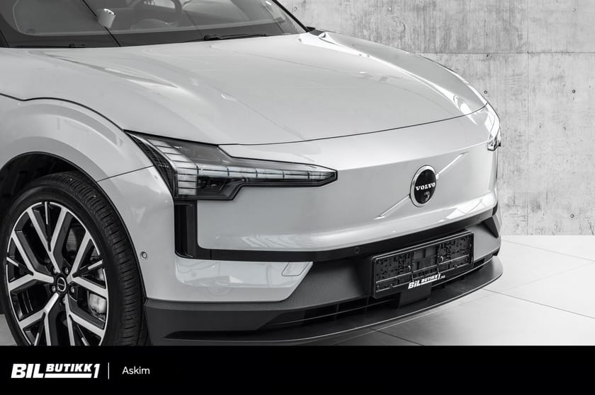 Bilde 2 av Volvo EX30 Twin Motor Performance Ultra, 360, Pano, Harman&Kardon +++