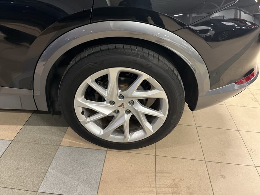 Bild 4 av CUPRA Formentor e-Hybrid 1,4 204 hk