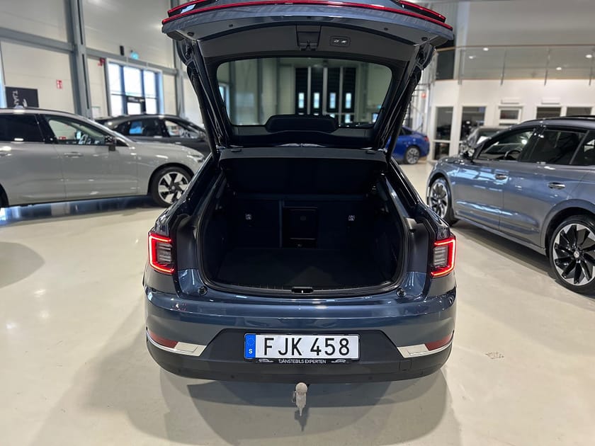 Bild 4 av Polestar 2 Long Range Dual Motor Performance Performance/V.hjul/Drag/HK/Pano