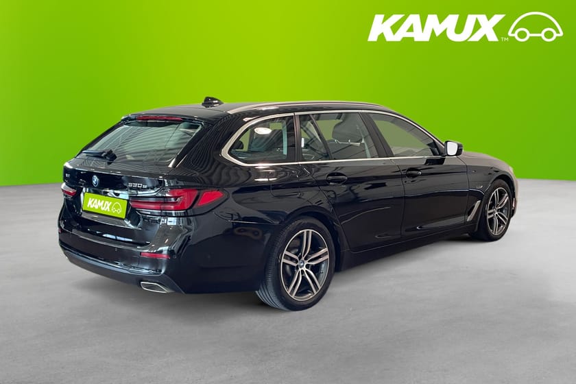 Bild 5 av BMW 530e xDrive Touring Sportline  Läder Navi Kamera Drag 292hk