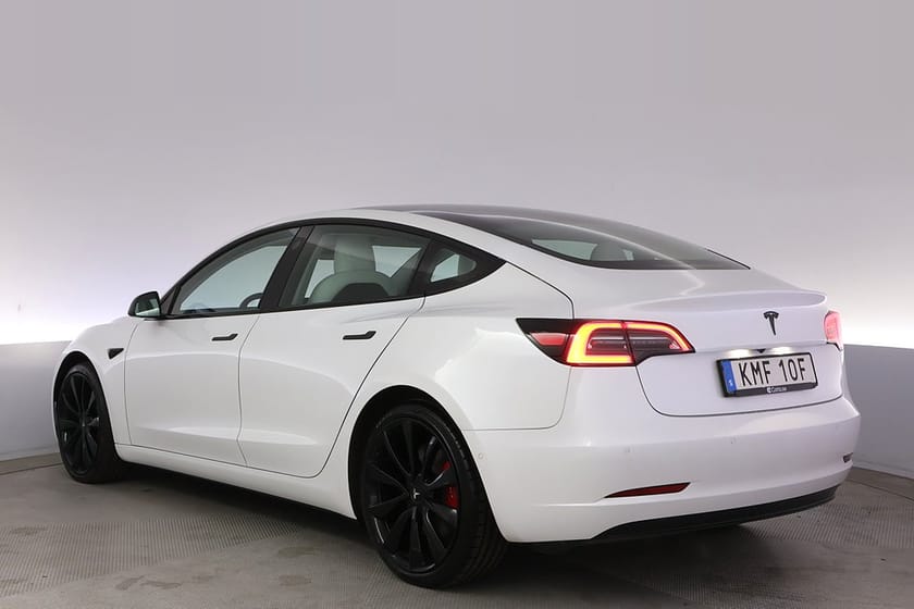 Bild 4 av Tesla Model 3 Performance AWD Full FSD Autopilot Panorama