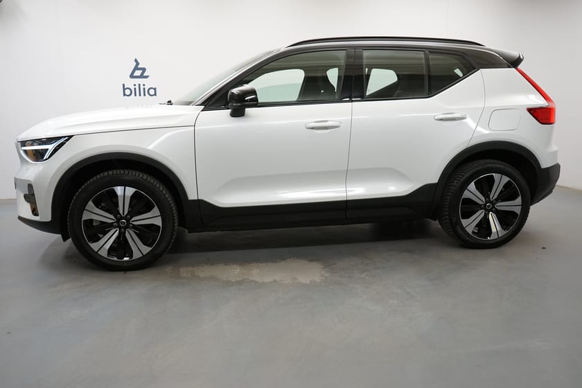 Bild 2 av Volvo XC40 Recharge Single Motor Core Edition, Ränta 2.95%, Baklucka elmanövrerad, Dragkrok