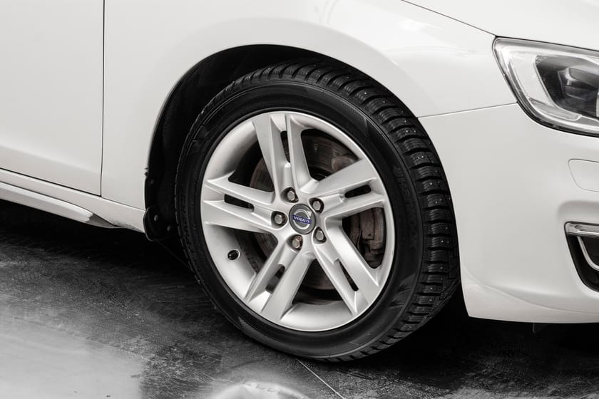 Bilde 2 av Volvo V60 2014 Summum – Romslig, trygg og komfortabel