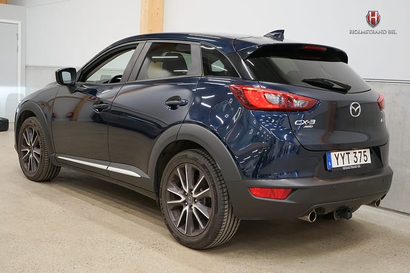 Bild 4 av Mazda CX-3 2.0 SKYACTIV-G AWD Drag Värmare HUD Kamera Läder BOSE