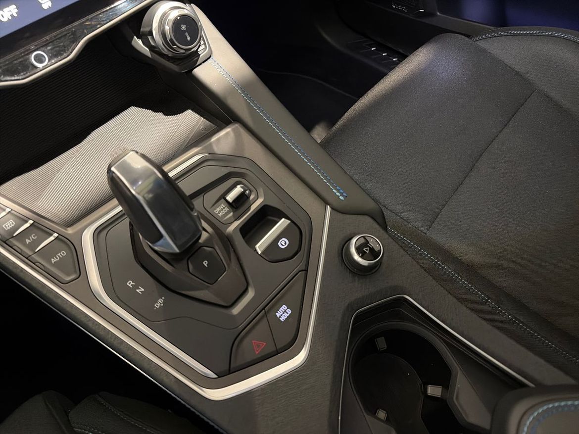 Lynk & Co 01 2022 - miniatyr 16