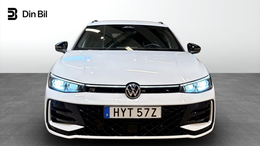 Bild 4 av Volkswagen Passat Sportscombi R-Line Black TDI193 DSG 4M Drag