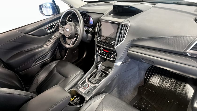 Bild 5 av Subaru Forester e-Boxer Summit Taklucka H K