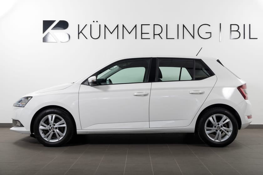 Bild 1 av Škoda Fabia 1.0 TSI DSG Sekventiell 95hk Keyless/PDC