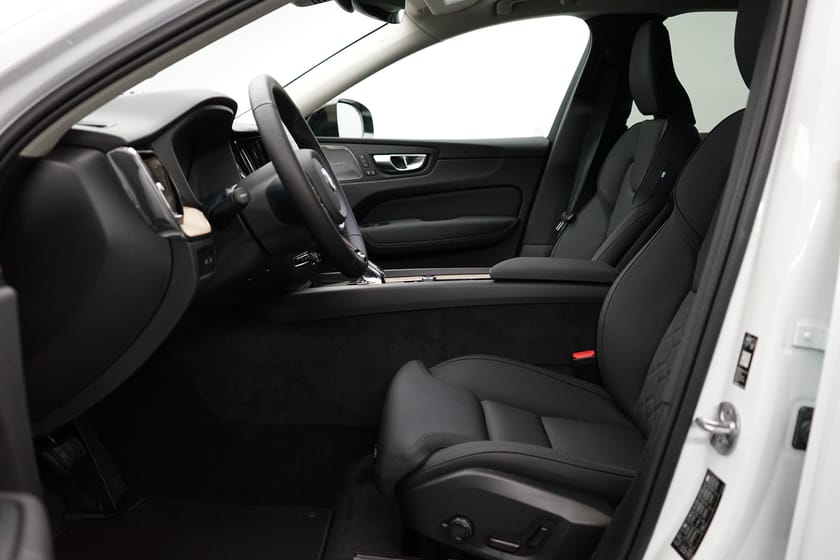 Bild 4 av Volvo XC60 T6 Plus Dark Nordic Edition