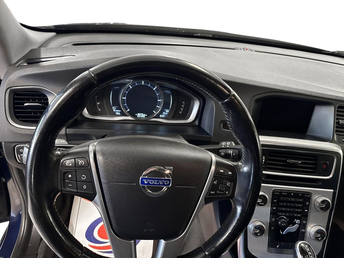 Volvo V60 2015 - miniatyr 9