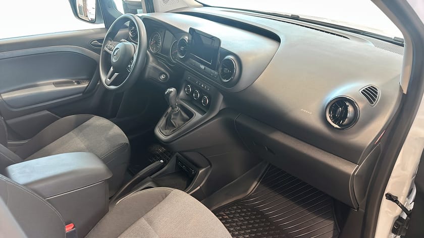 Bild 3 av Mercedes-Benz Citan 110 CDI L1 Låga mil/Drag/Moms