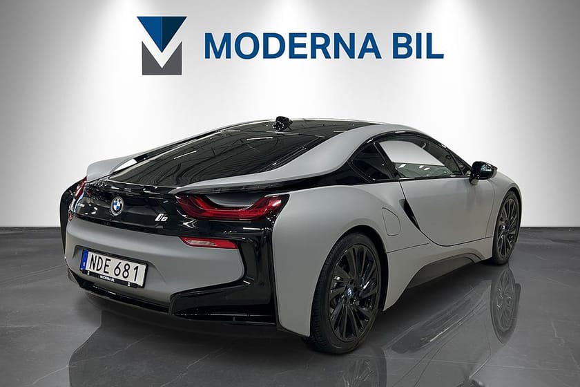 Bild 5 av BMW i8 362hk Laserlight HuD H/K GPS Skinn CarPlay