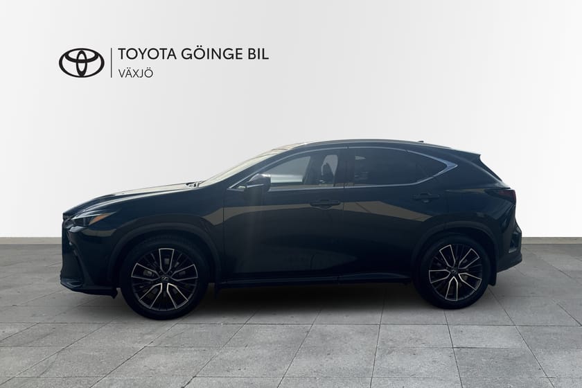 Bild 3 av Lexus NX 450h+ Luxury AWD  Panorama Plug-in Drag