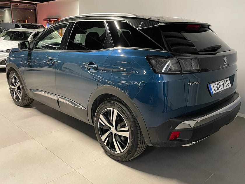 Bild 4 av Peugeot 3008 HYBRID4 300 GT Plug-in Hybrid 4WD 300hk - highway assist
