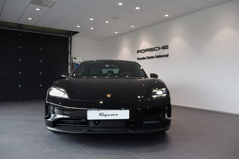 Bild 2 av Porsche Taycan 4 / 2026 / 435HK