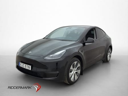 Tesla Model Y Long Range AWD Autopilot Svensksåld MOMS