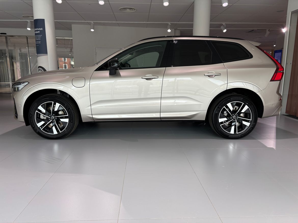 Bild 2 av 6 på bilen