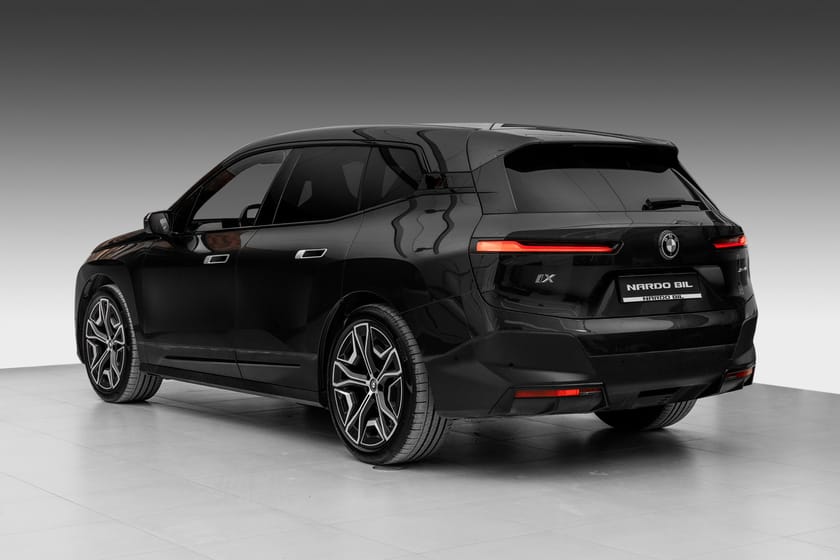 Bilde 5 av BMW iX xDrive40 xDrive40/Fully Charged/Lazerlys/Softclose/H&K/Pano