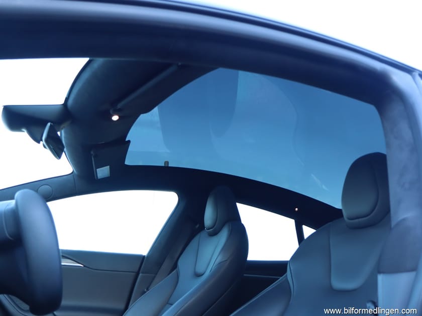 Bild 5 av Tesla Model S Plaid AWD 1020hk 1 ägare Moms S/V-hjul