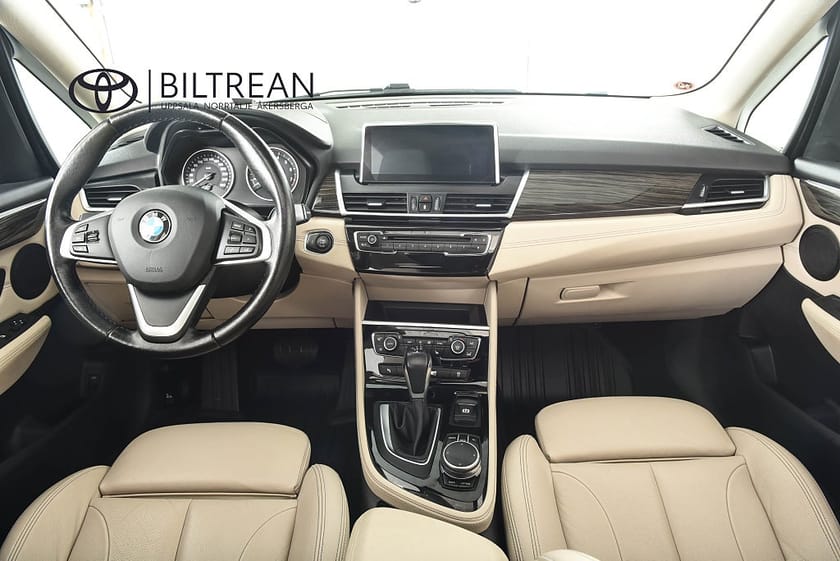 Bild 5 av BMW 218i Active Tourer 218 Luxury Line Drag Navi Panorama Skinn