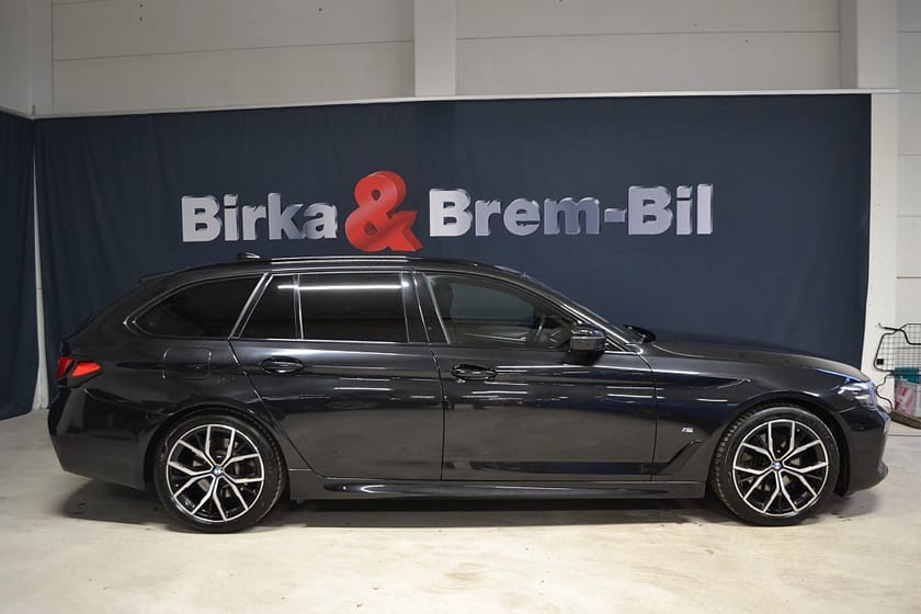 Bild 3 av BMW 520d xDrive Touring M Sport drag+värmare 190hk