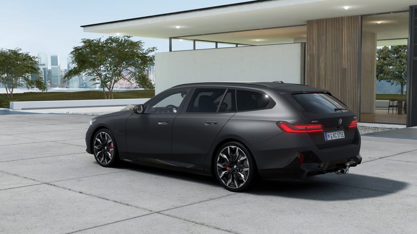 Bild 2 av BMW 530e xDrive Touring M Sport Pro Business Ed Drag DA Pro B W