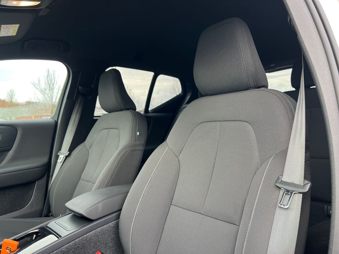 Volvo XC40 2024 - miniatyr 10