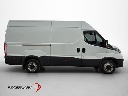 Iveco Daily 35-140 Van L3H2 2.3JTD 136hk Värmare 3-Sit Farthållare Moms
