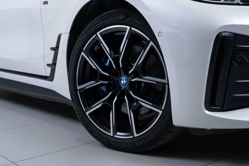 Bilde 3 av BMW i4 M50 xDrive Gran Coupé 6,29% Rente - FullyCharge-Tilhengerfeste-BSI