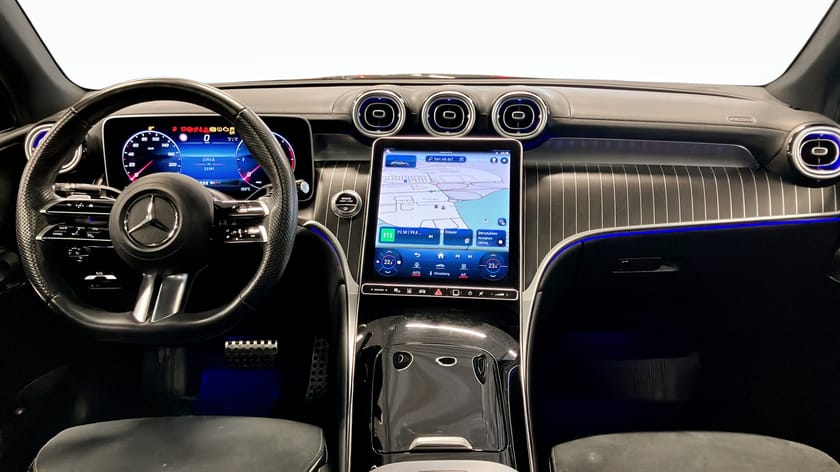 Bild 4 av Mercedes-Benz GLC 220 d Coupé 4MATIC Pano Värm Burm 360-kam *3,95%*