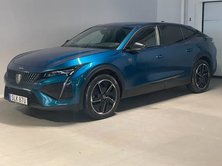Peugeot 408 Plug-In Hybrid 225 225hk. Bak kammera, Alcantara klädsel