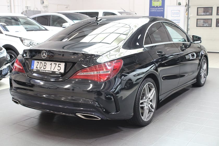 Bild 4 av Mercedes-Benz CLA 250 4MATIC 7G-DCT AMG Sport Alcantara/ B-Kamera/H&K