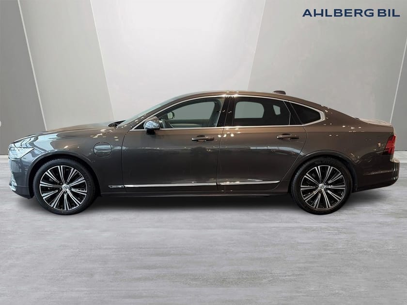 Bild 3 av Volvo S90 Recharge T8 Plus Bright. Backkamera, Tonade rutor, Navi, Stolsminne,